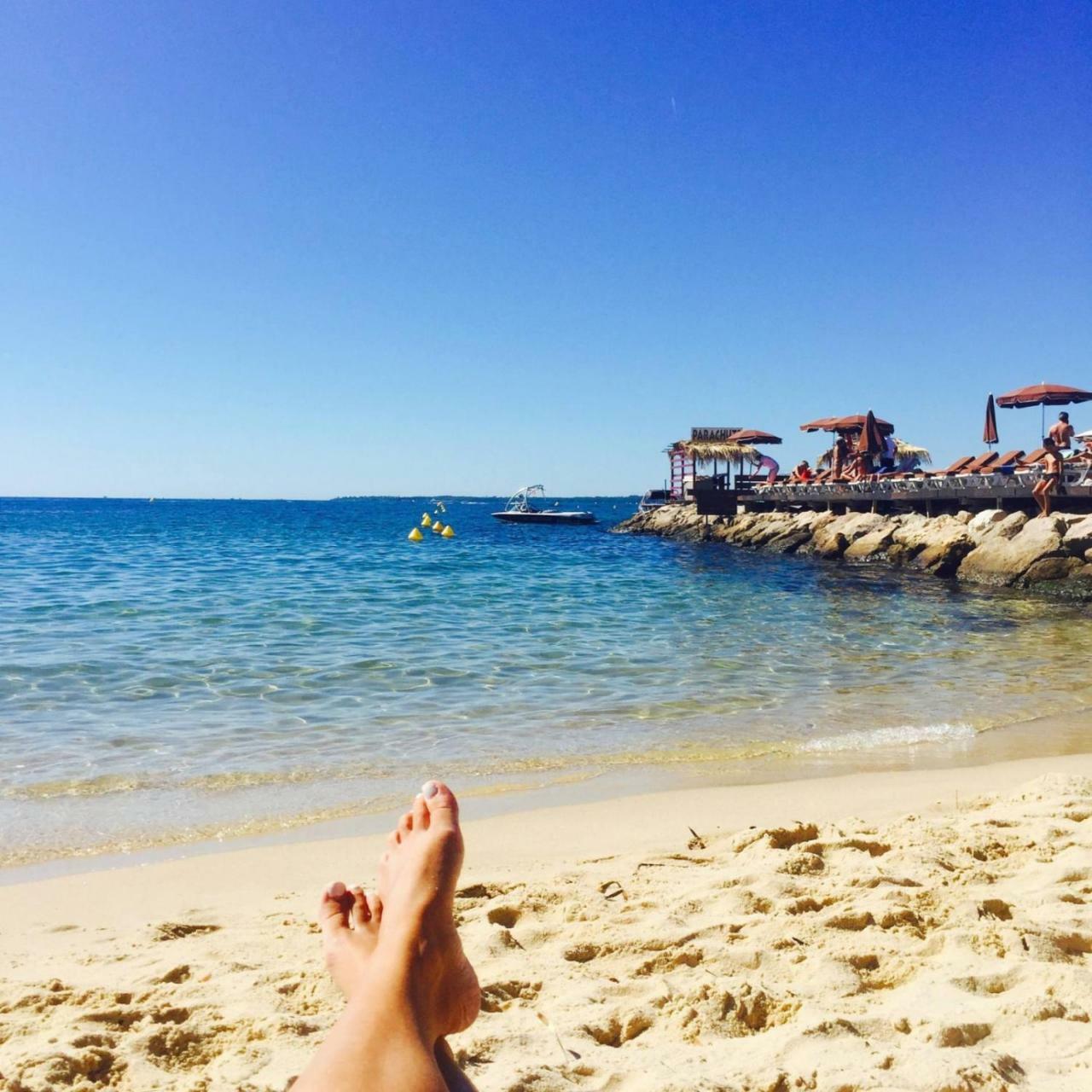 3P Between Croisette Beaches And Antibes Street 칸느 외부 사진